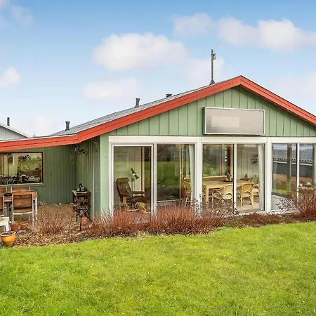 3 Bedroom Lovely In Bjert 別荘